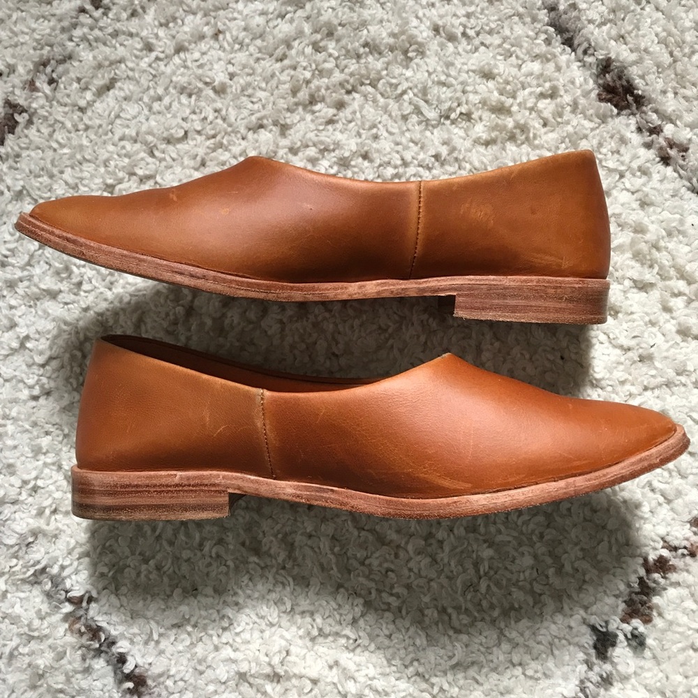Osborn Clarity Flats in Tobacco Size 38